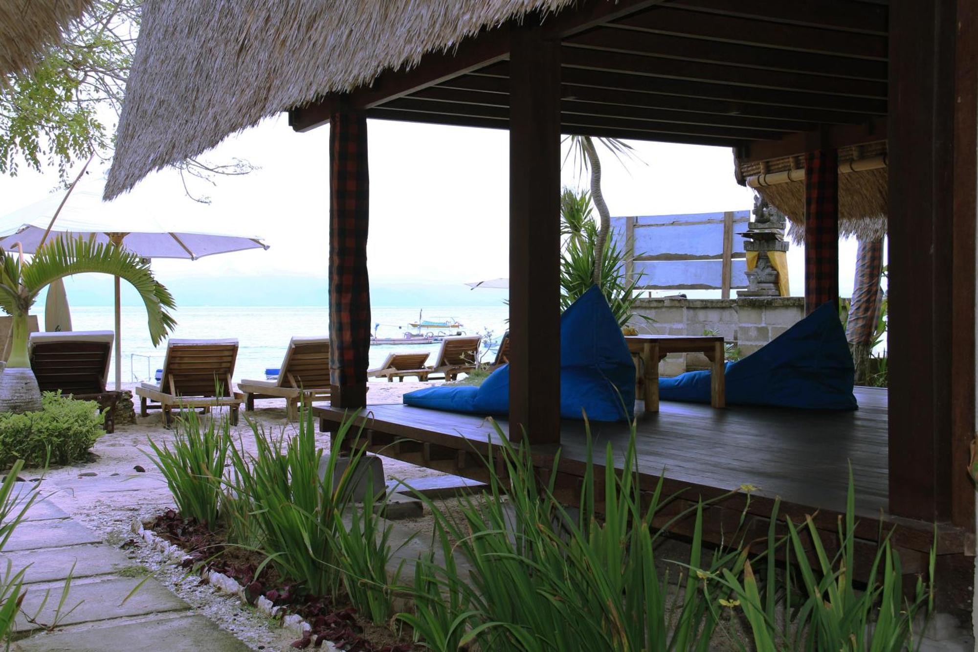 Molamola House Hotell Lembongan Rum bild