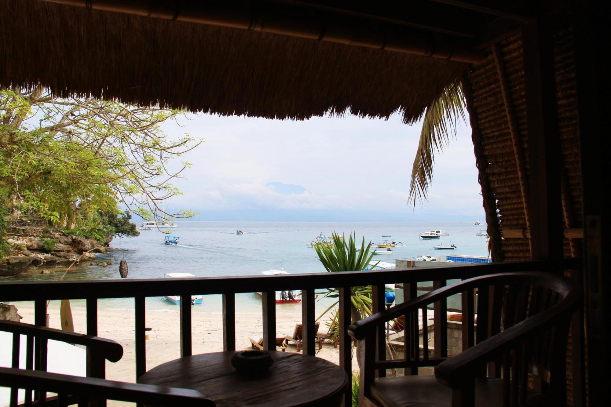 Molamola House Hotell Lembongan Rum bild