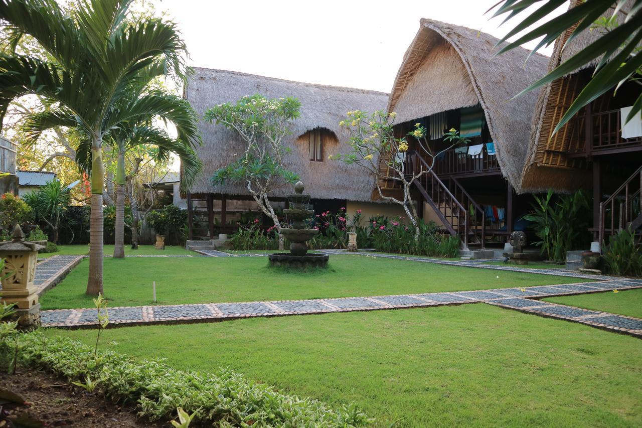 Molamola House Hotell Lembongan Exteriör bild